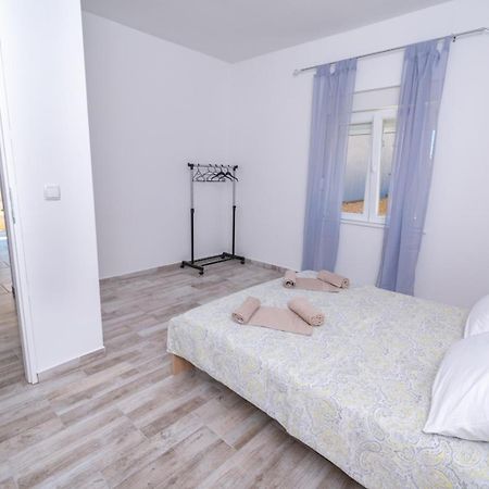 Apartmani Ajp Posedarje Kültér fotó
